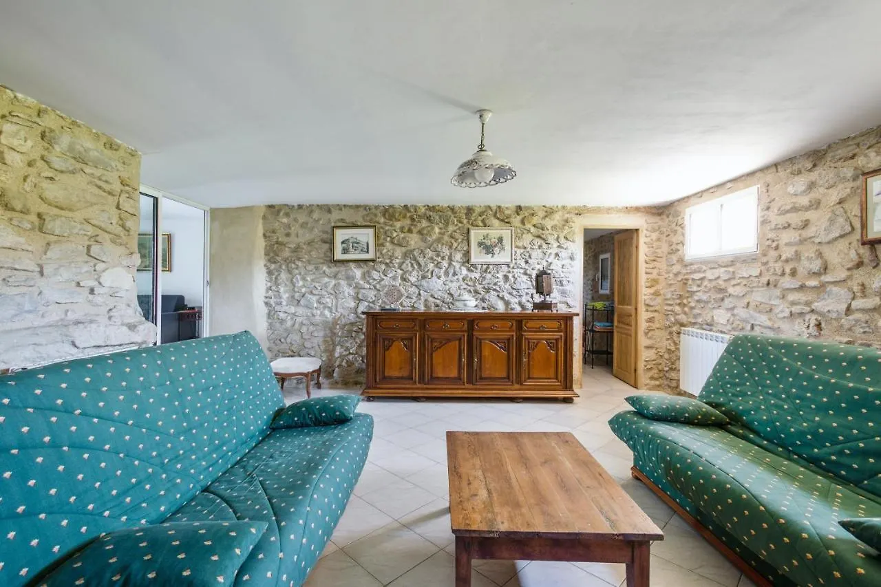 Villa Charmante A La Tour-D'Aigues Avec Piscine Privee