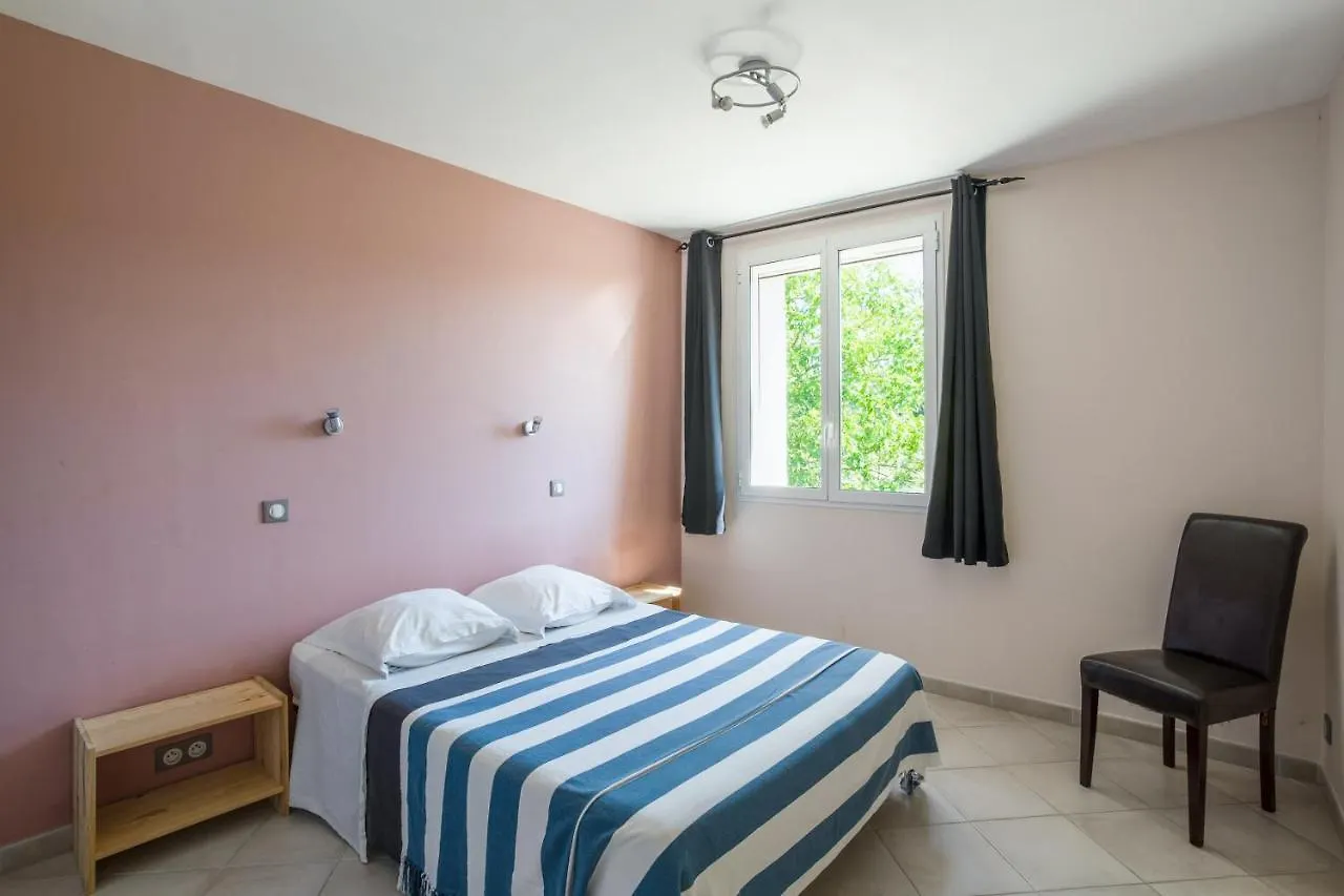 Villa Charmante A La Tour-D'Aigues Avec Piscine Privee Frankrig